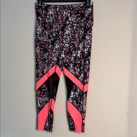 Xersion Women's Pink and Black Patterned Leggings - Picture 1 of 3